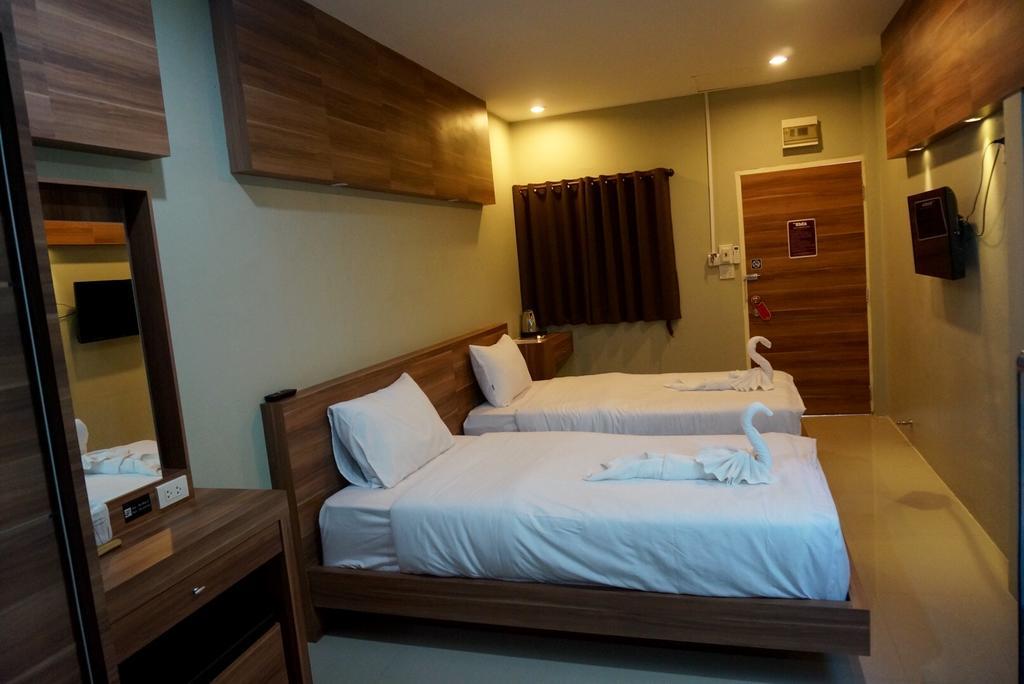 The Rhea Hotel Udonthani Kültér fotó